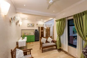 Luxury Villa Perched on a Hill - Image 3