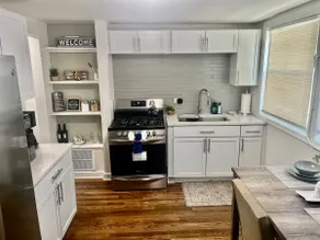 Bronzeville 10minDowntown WasherDryer Townhome - Image 3