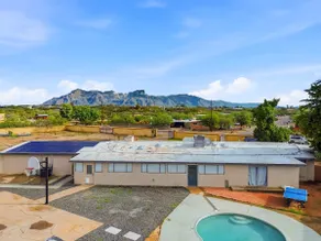 Gated Acre Poolside Retreat - Image 5