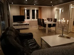 Charming modernt hus med braskamin nära Järvsö - Image 2