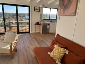 Burrill Lake View Holiday Cottage - Image 4