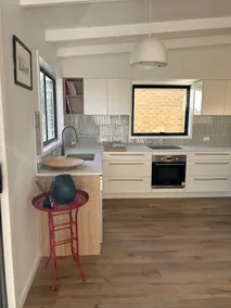 Burrill Lake View Holiday Cottage - Image 2