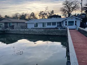 Lakeport Lake House for Families & Fishermen - Image 2