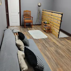 three bedroom house - Image 4