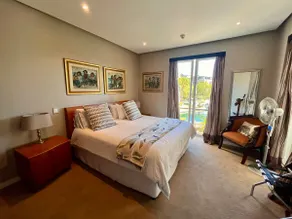 Luxurious Secure V&A Waterfront Apt - Image 5