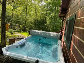 Log cabin with Wellness feature - Image 2
