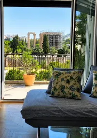 In the center with Amazing view - Image 2