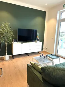 STAY - Deluxe City Apartment M17 - Image 4