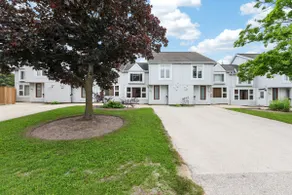Vacation Inn Condos with Outdoor Pool Access - Image 3