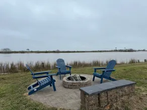 Lakefront Gem Awaits! 6 - Image 2