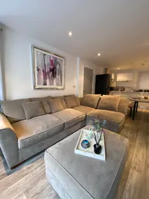 Cosy Flat - 5 mins walk -> City Centre & AO Arena - Image 3