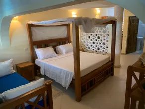 Malindi Beach Seashells Apartment - Image 2