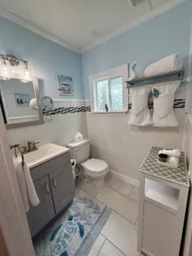 Shady Acres Owner’s Suite - Image 4