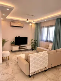 Detached villa in Turunç Bay - Image 2