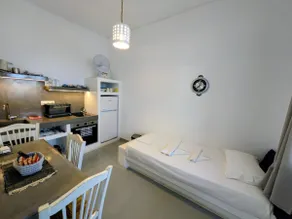 Apartment in the harbor - Image 5