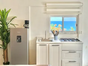 Cozy Beachfront Studio - Image 4