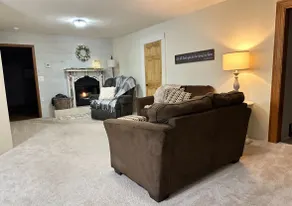Blue River Lodge Unit 1 - Image 2