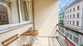+ great studio in the heart of Berlin + 301 - Image 4