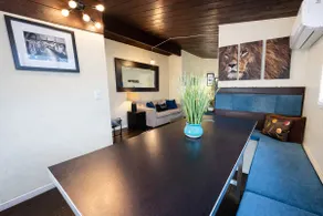 1 BR Lakeside Charm APT Ocean Beach - Image 4