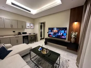 A1 - Luxury apartment, self entrance - Image 4