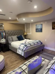 Cozy Private Basement Studio w/ Kitchen, & Parking - Image 2