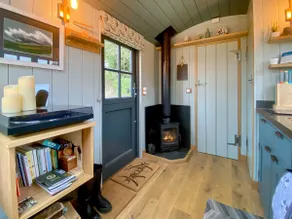 Small Home - Image 5