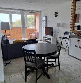 3 bedroom apartment in Yutz - Image 4