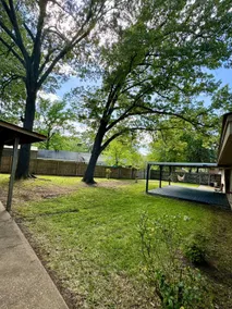 Comfy•Spacious Home• Lovely Yard, RV/Boat Parking - Image 3