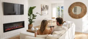The SALTY PALMS Luxury Beach House Kiama - Image 3