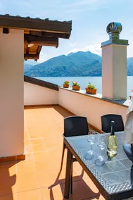 Aqua Lake Como - Image 3