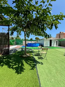 Magnificent property with a house 100 meters from the beach - Image 3