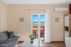 Holiday home Sofia with private pool and stunning view of the sea - Image 5