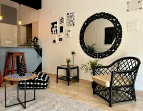 Snug & Elegant 1bhk near Uddo beach - Image 3