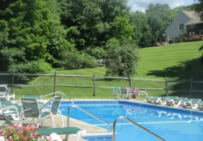 LuNo - Relaxing Ski and Culture Berkshires Escape - Image 3