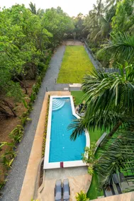 Casa Noir | 4BHK Pool Villa | Waterfront - Image 5