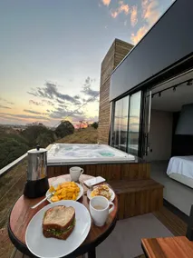 Romantic Retreat Cabana House Alfenas - Image 2