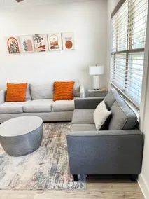 Nice Family Friendly Townhome, Sleeps 6 - Image 5
