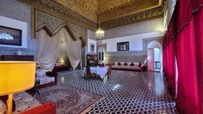 Royal suite with mountain view, 19th century palace - Image 3