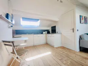 Air-conditioned Pont Vieux studio in Béziers city center - Image 3