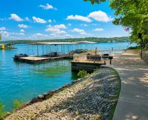 Lux 5BD/4.5BA-2 Pools/Hottub/Sauna/Firepit/Dock-10 - Image 2