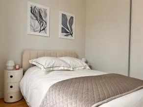 Chic&cosy retreat, steps from RER in historic town - Image 4