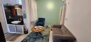 Stay at private Flat - Image 4