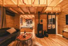 Cosy Cottage w/ Jacuzzi in Amazing Region - Image 3
