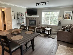 Charming Mill Bay 2 Br Suite - Image 5
