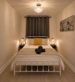 Ivory Glam Cozy Central 2BR DT w/Free Parking - Image 4