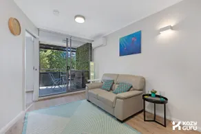 KozyGuru | Surry Hills | Prime Location & Parking - Image 5