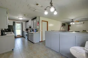 9 Mi to Water Park: Silver Creek Gem w/ Fireplace! - Image 5