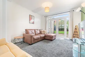 Awesome Coventry Home for Business Contractors and Suitable for families with Free Parking 14mins from NEC - Image 5