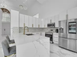 Elegant House close to the Keys! - Image 5