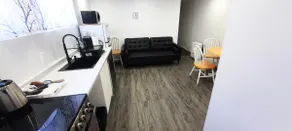 Cute 2 BDR condo - Image 5